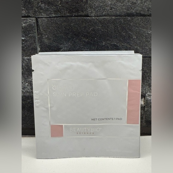 Beauty Bio Other - BEAUTYBIO Glopro Skin Prep Pads - 30 Pads individually wrapped.